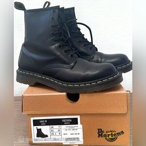 Dr. Martens Smooth Black Boots